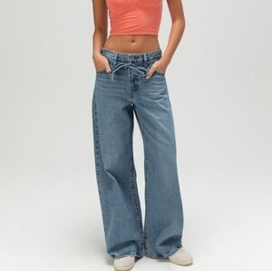 Levi's XL Sraight 23 x 31 Medium Blue Flare Jeans Gorgeous